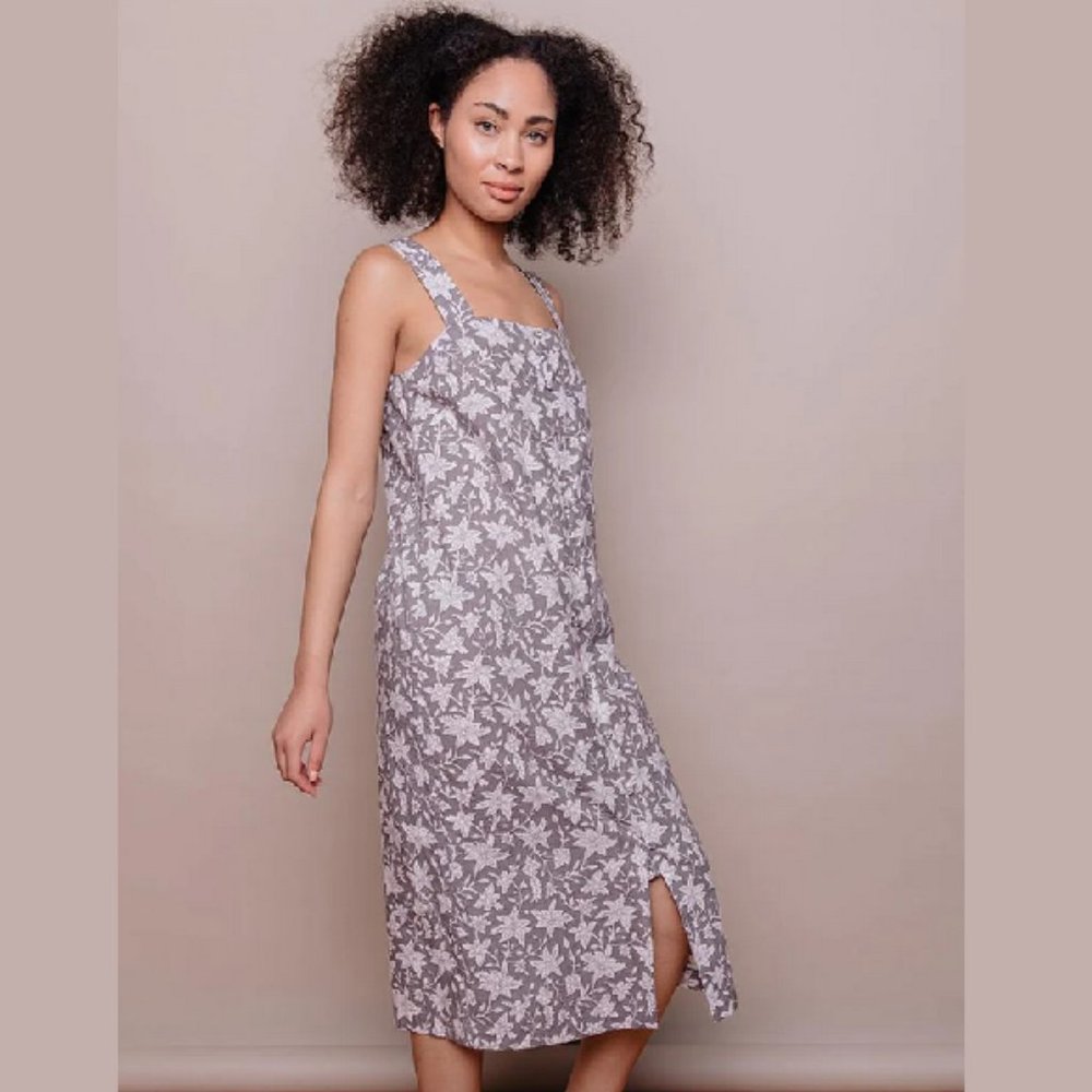 Mata Traders Della Dress Grey Floral NWT